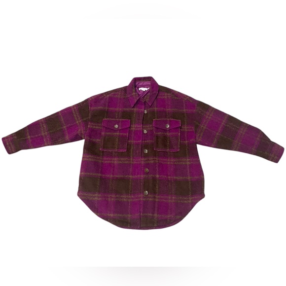 Good American Boyfriend Buffalo Plaid Shacket in Pop Thistle - Picture 5 of 14